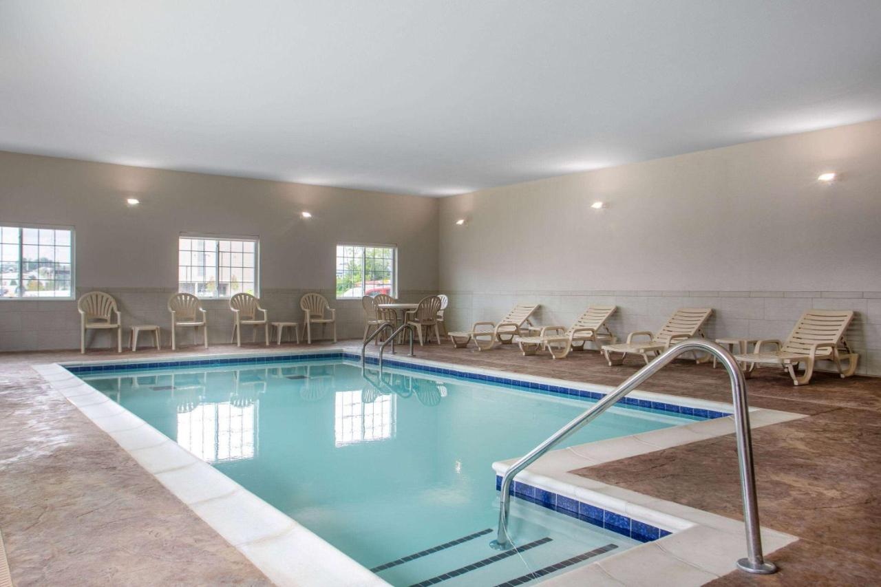 Microtel Inn & Suites By Wyndham Liberty Ne Kansas City Area Buitenkant foto