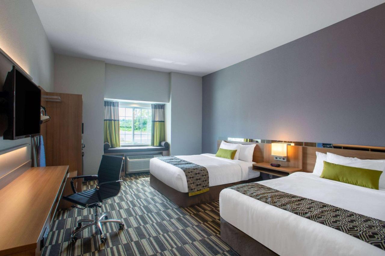 Microtel Inn & Suites By Wyndham Liberty Ne Kansas City Area Buitenkant foto