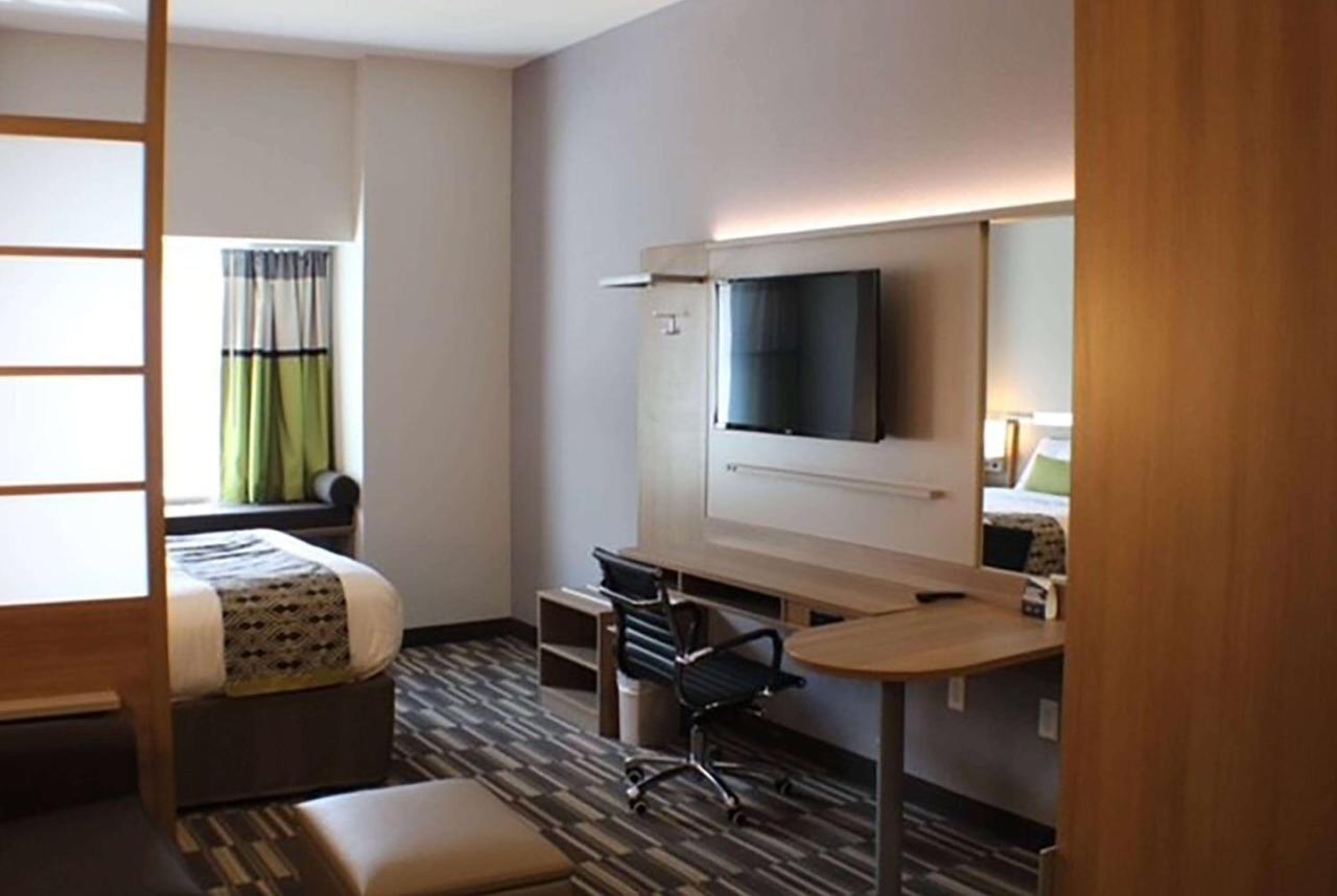 Microtel Inn & Suites By Wyndham Liberty Ne Kansas City Area Buitenkant foto